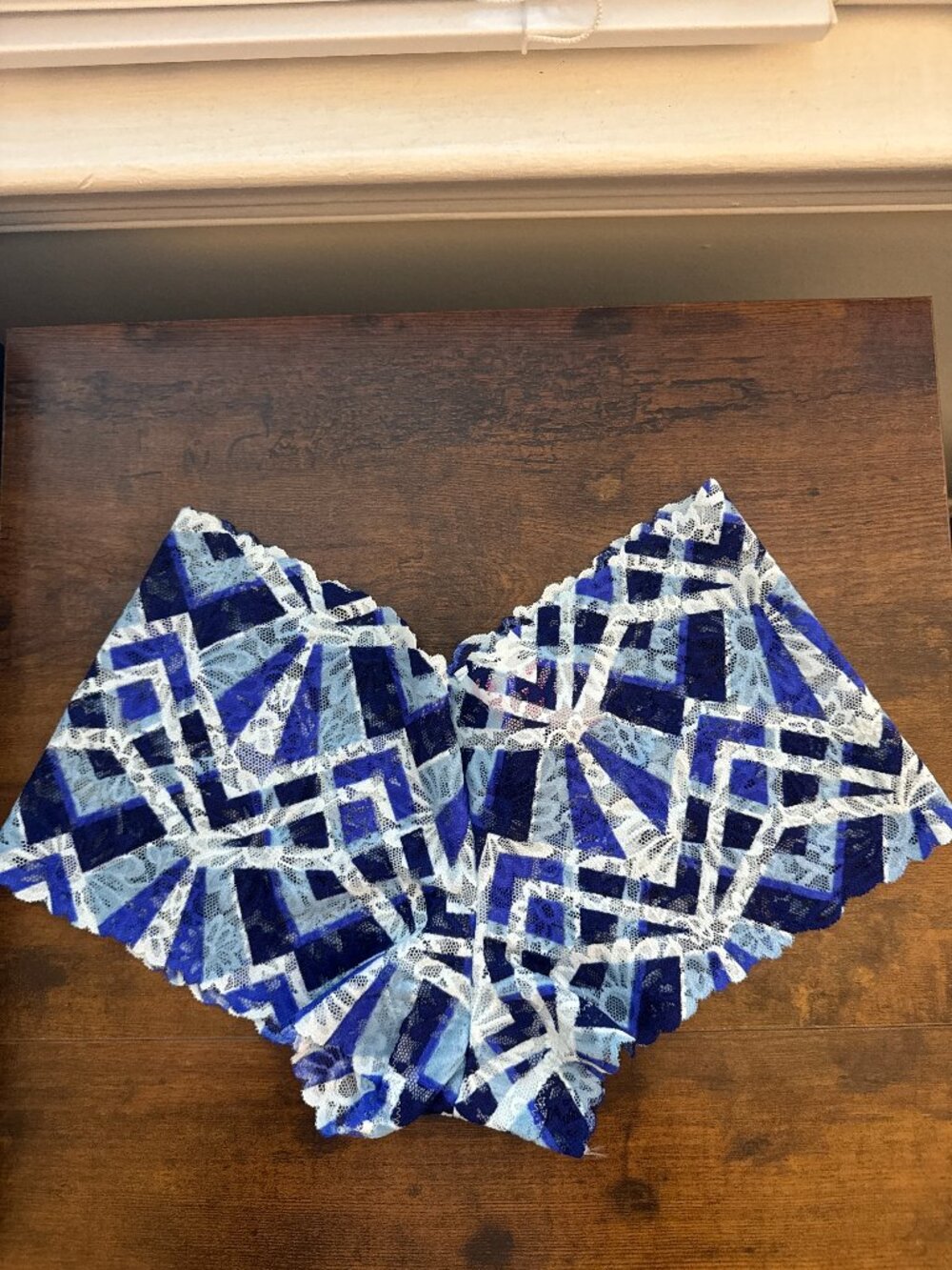 PINK Victoria's Secret Blue Geometric Lace Boyshort Panties